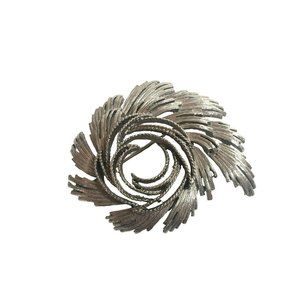 Vintage Silver Swirl Unsigned Women's Costume Jewelry Brooch Estate Find